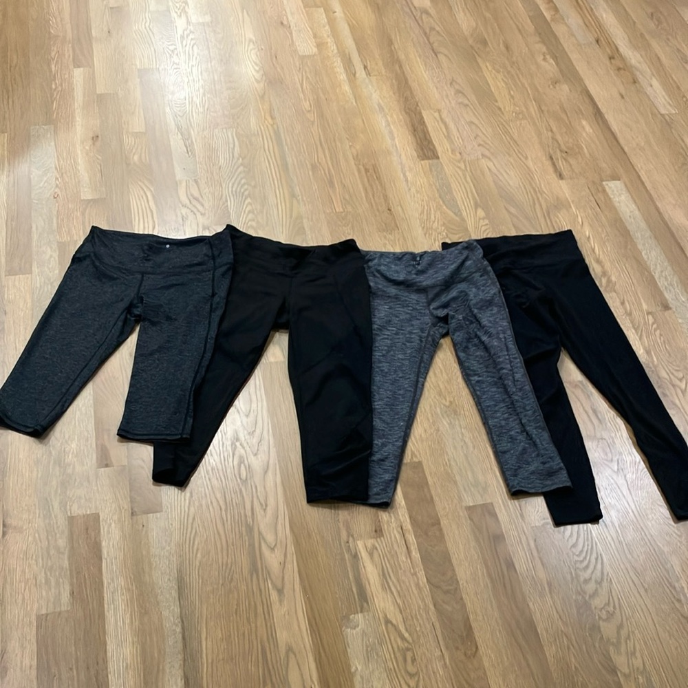 Athleta Women's Small Athletic Lot Of Black Dark Gray Capris And Black Leggings